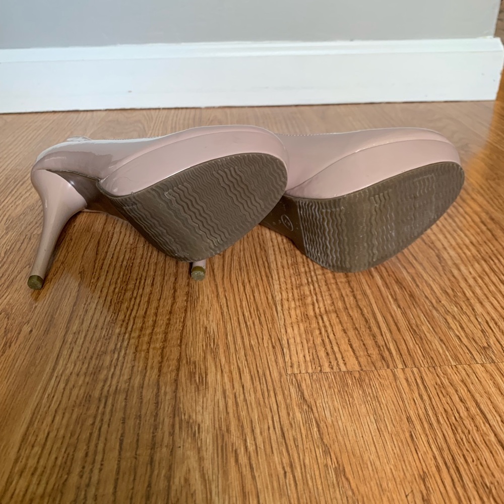Nude Platform Heel - Picture 3 of 4